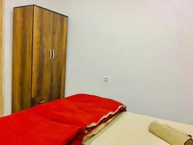 Hotel Holiday