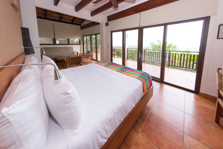 Premium Suite with balcony