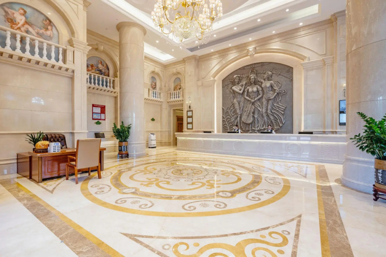 Vienna International Hotel