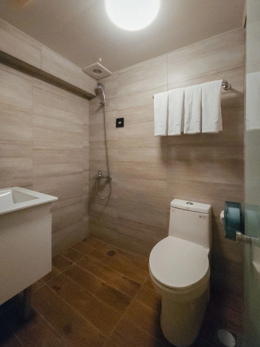 Taipei Inn
