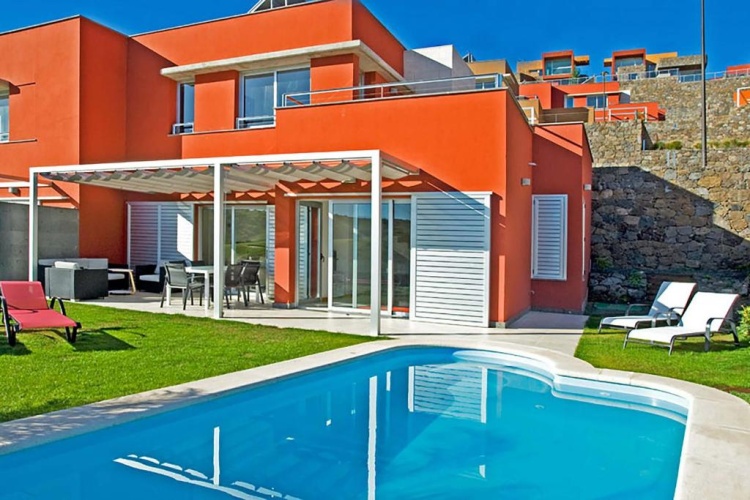 Superior Villa