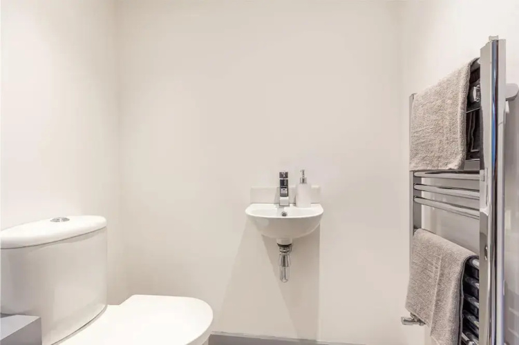 Host Stay Bridge Street Residence
