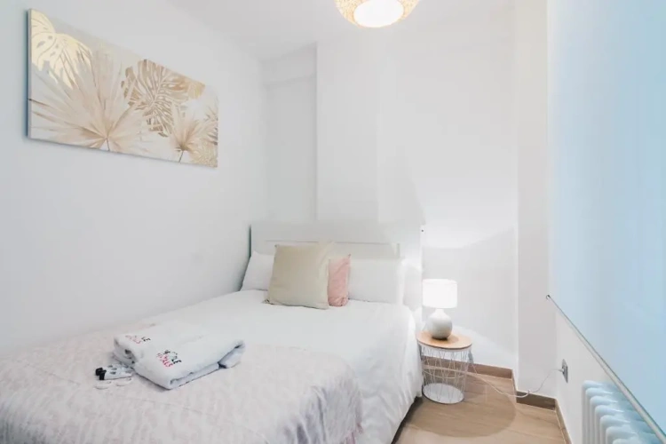 3 Bedrooms Apartment