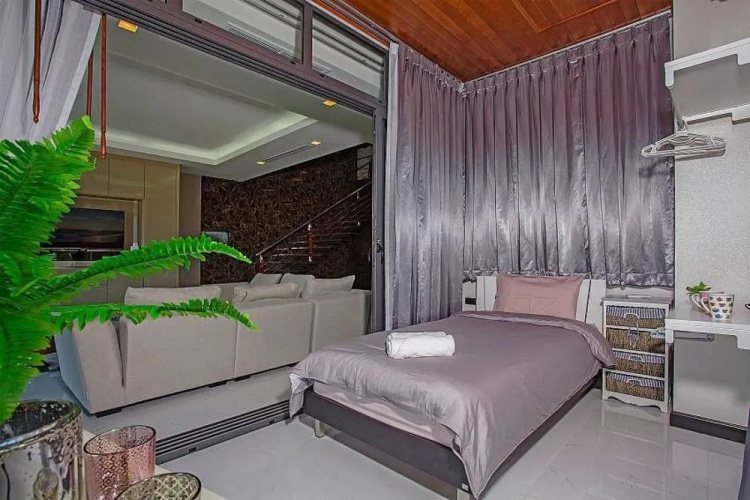 Equilibrium Rawai Villa - 4 Bed