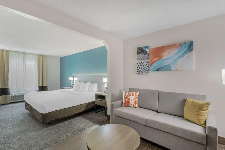 Comfort Inn
