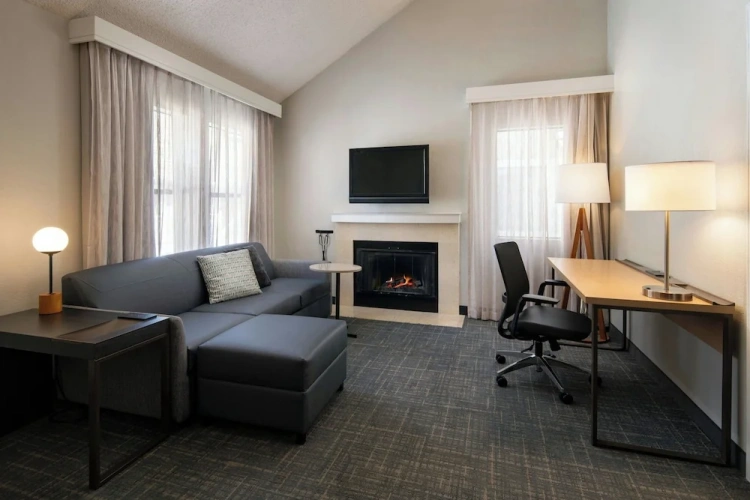 2 Bedrooms Standard Penthouse room