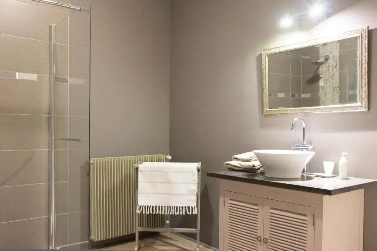 1 Bedroom Suite