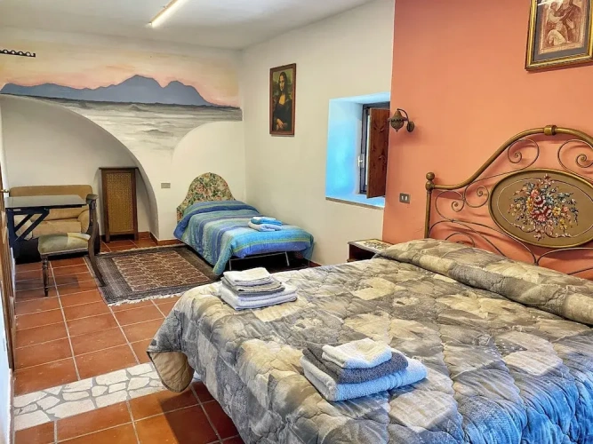 Superior Triple room