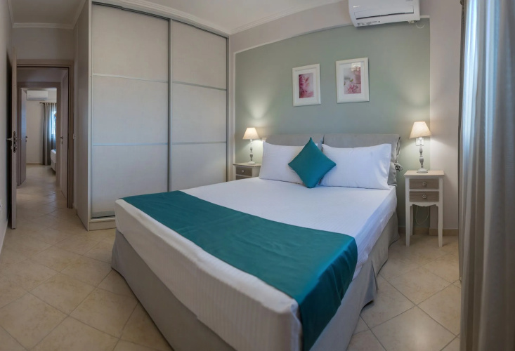 Elodia Apartments