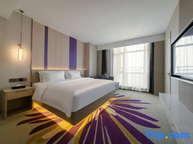 Executive Suite with lake view