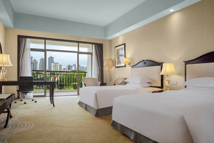 Executive Twin room with balcony and with garden view