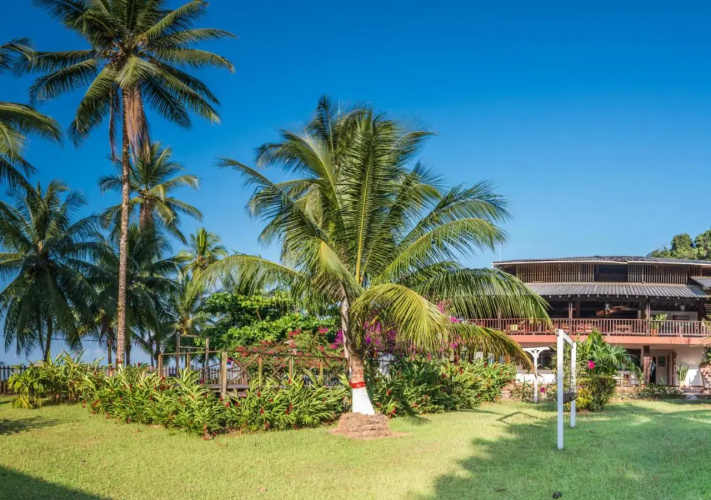 Playa de Oro Lodge