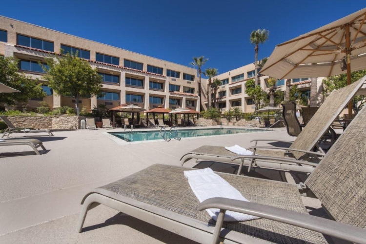 Grand Vista photo 16