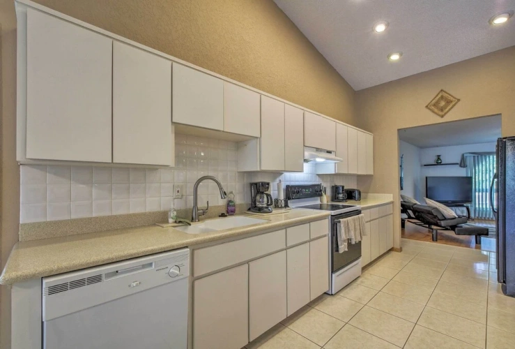 3 Bedrooms Cottage