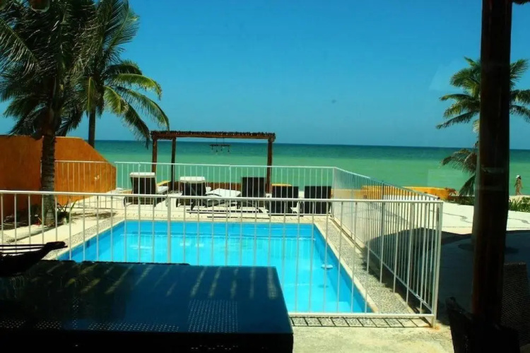 Uinic Chay Luxury Ocean Front Villa