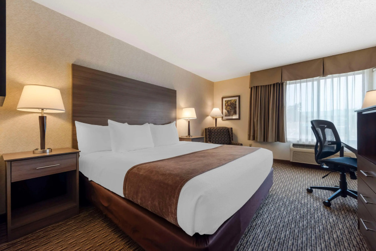 Best Western Spooner Riverplace
