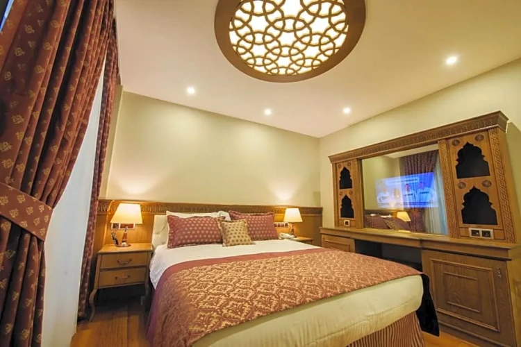 Comfort room