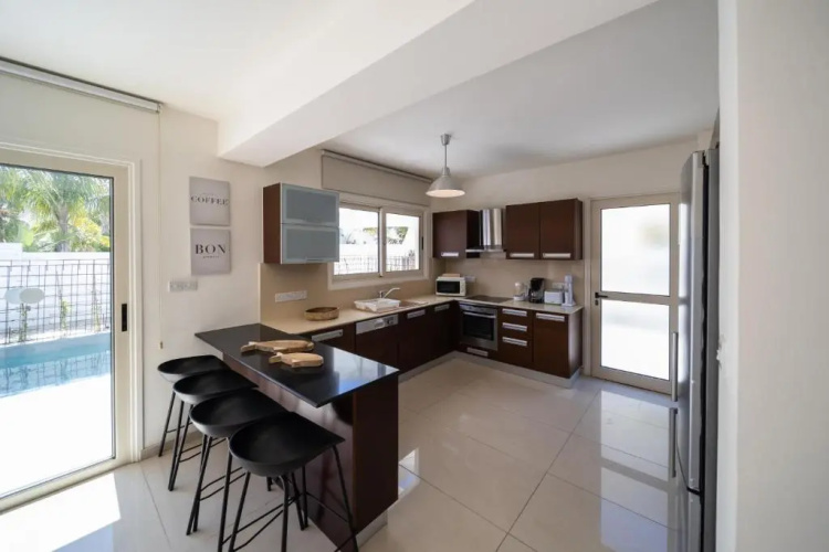 No.7 Athena Beach Villa, Pernera