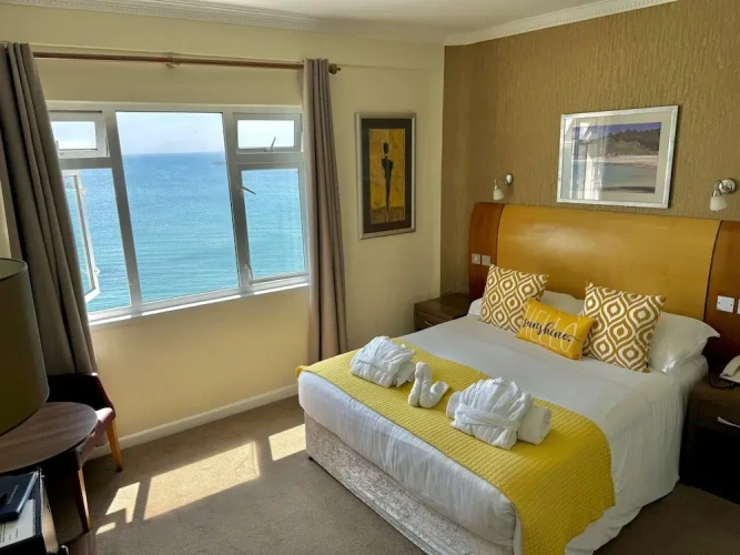 Standard Double room with sea view