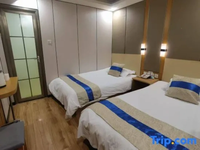 Economy Twin room