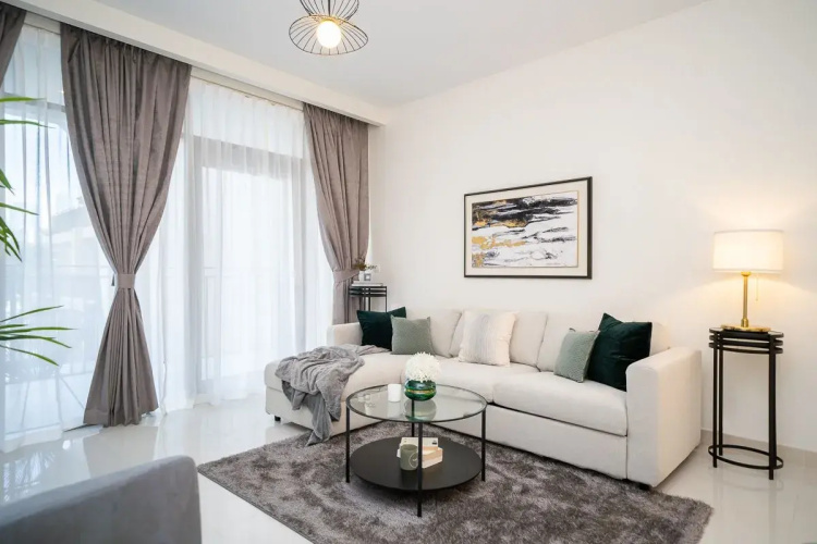 Luxurious 1BR in Downtown