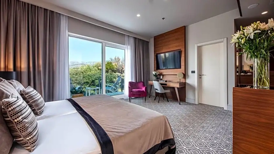 Luxury Twin room with sea view