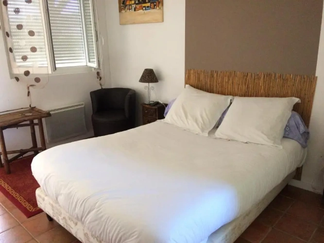 Standard Double room with view