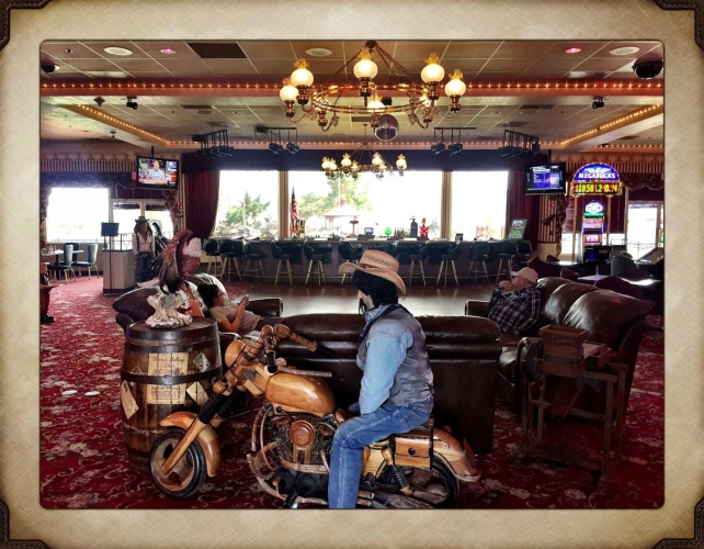 Longstreet Inn & Casino photo 11