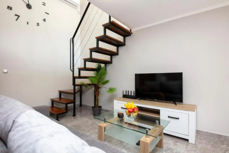 Fortress View apartment II