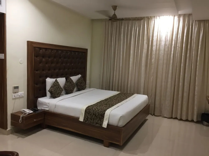 Ostin Viceroy Grand