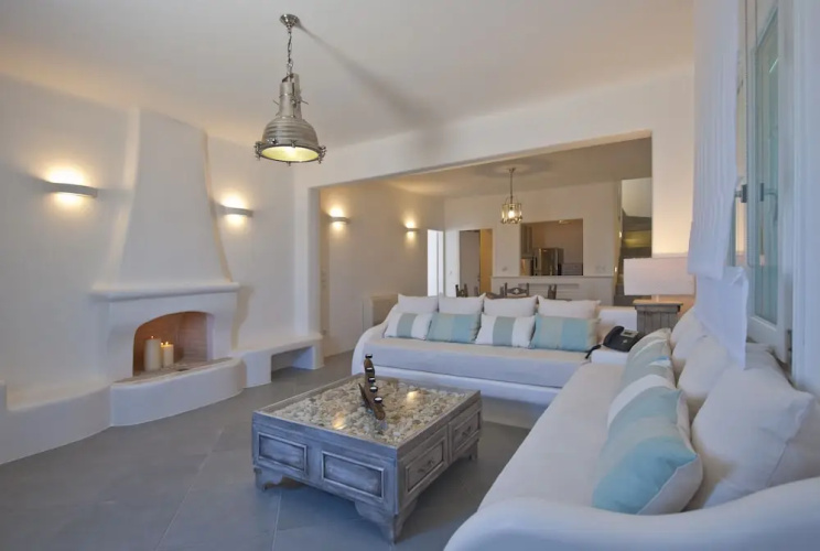 Aegean Queen Villas