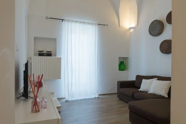 1 Bedroom Apartment with balcony
