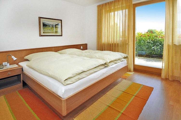 Apartment in Schlanders With Garden
