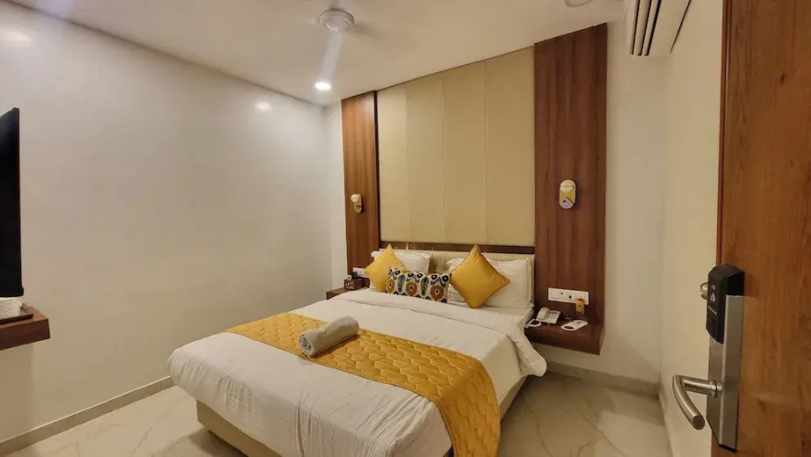 Hotel Hinduja Empire