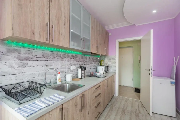 1 Bedroom Apartment