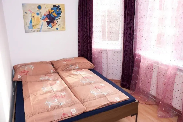 Raisa Apartments