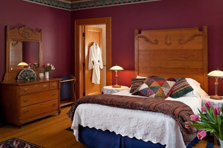 Standard Double Basement room