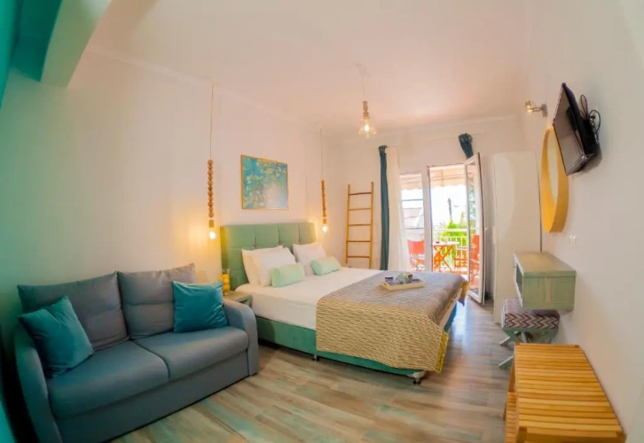 Deluxe Triple Studio with sea view