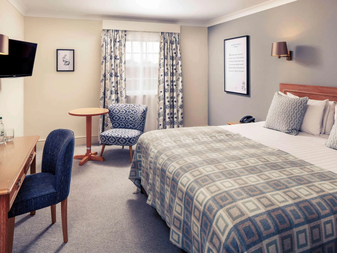 Mercure Gloucester Bowden Hall Hotel