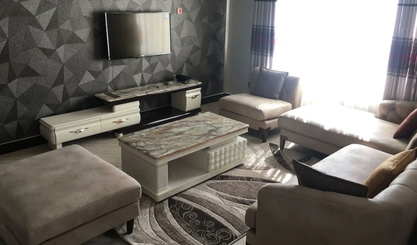 Deluxe Apartment