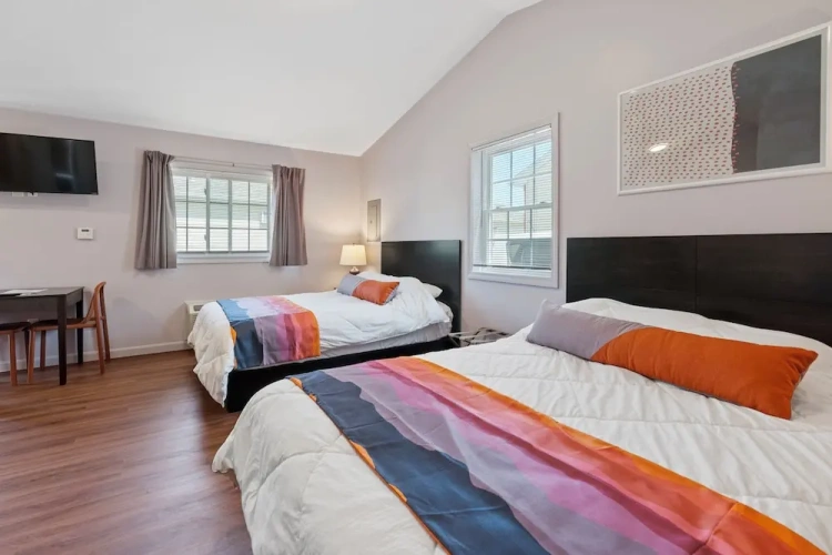 Deluxe Quadruple room