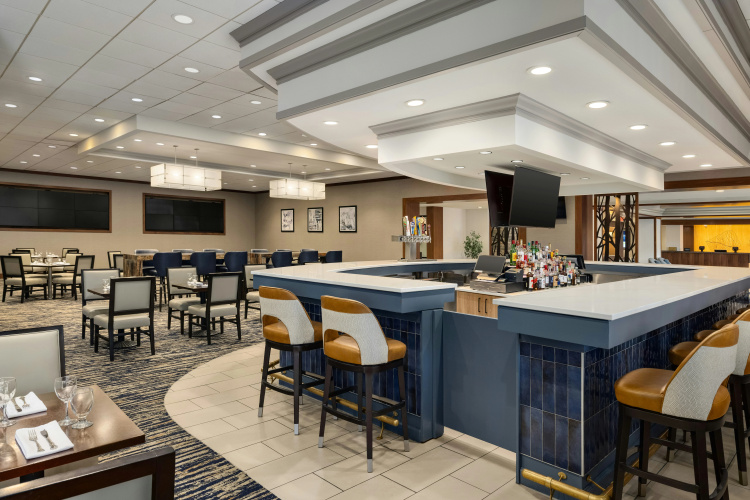DoubleTree by Hilton Pittsburgh - Green Tree photo 25