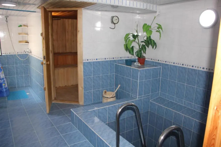 Maze Guest House