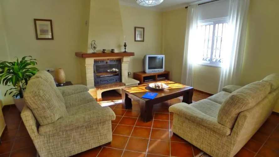 R1044 - Villa Karina