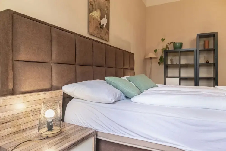 2BR Apartment Central Long Stay