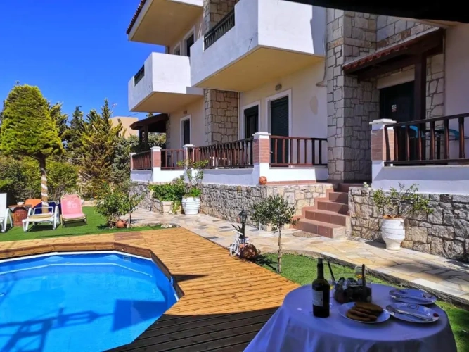 1 Bedroom Apartment with partial sea view