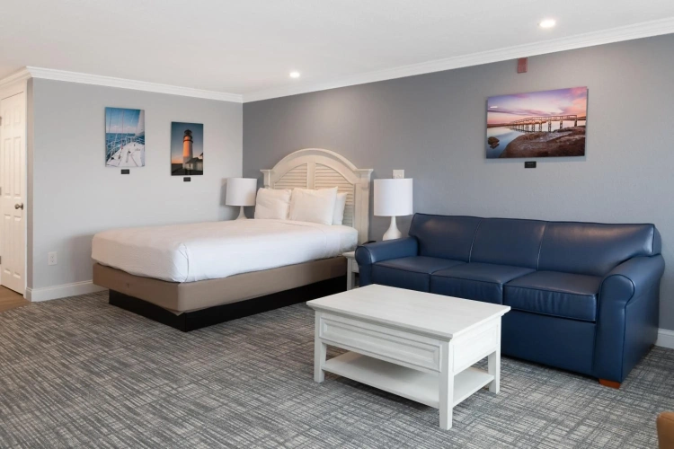 InnSeason Resorts HarborWalk