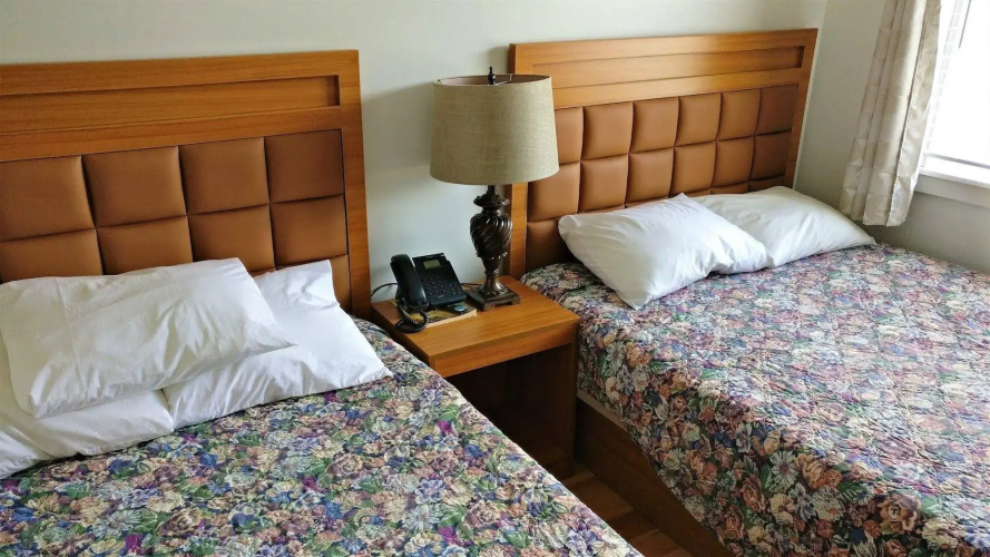 Pemberton Hotel