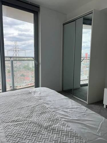 Delightfully Spacious Bright 2bedroom