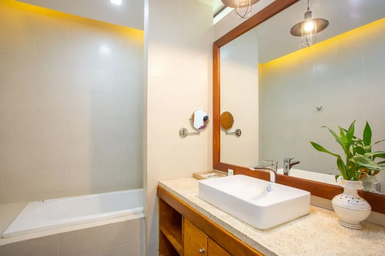 Deluxe Double Suite with balcony